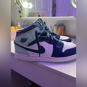 Jordan 1 mid mystic navy/mint foam white